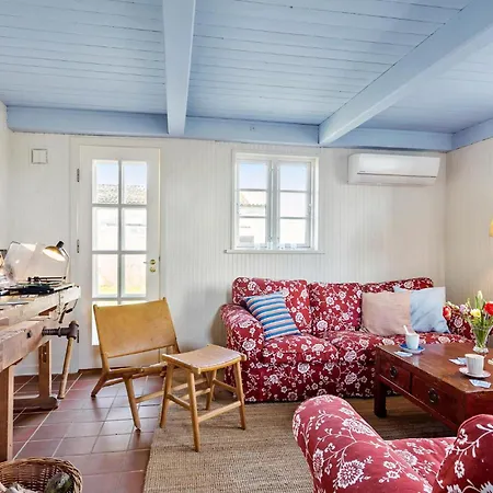 펜션 4 Bedroom Beautiful In *