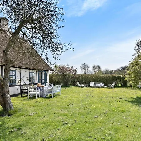 4 Bedroom Beautiful In Tranekær