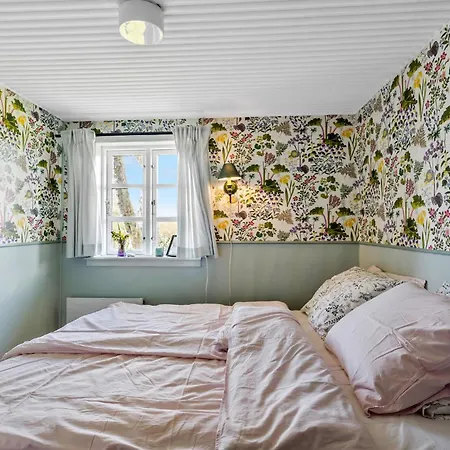 펜션 4 Bedroom Beautiful In Tranekær